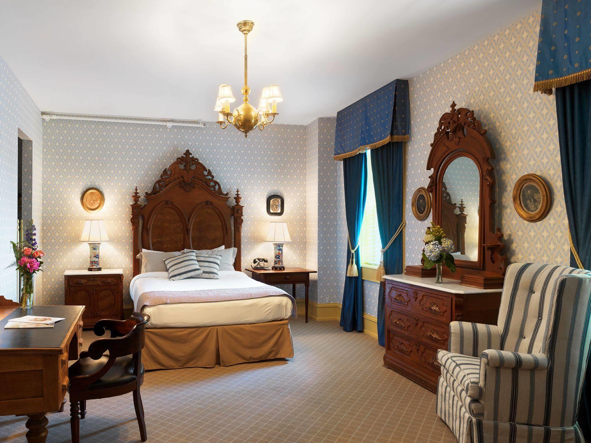 Hotel The Golden Lamb Lebanon Exterior foto